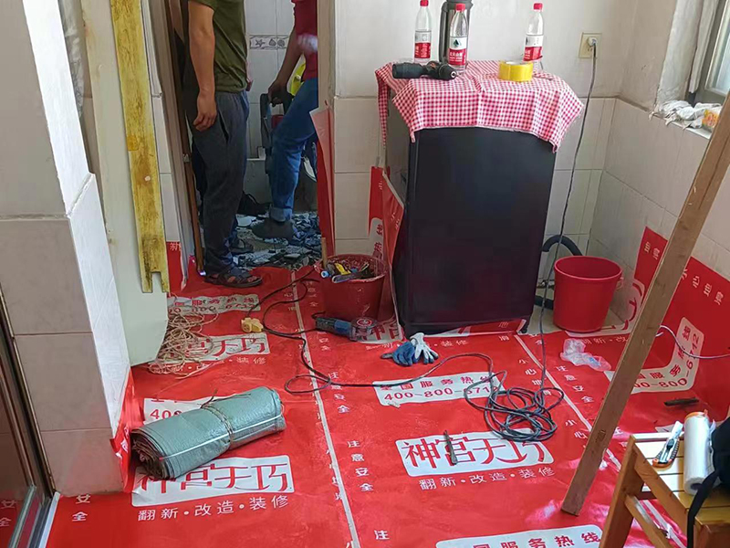 如何保證舊房衛(wèi)生間翻新的質(zhì)量(圖2) 6平米衛(wèi)生間改造 長沙前程麗景小區(qū) 老房子局部整體改造全包半包