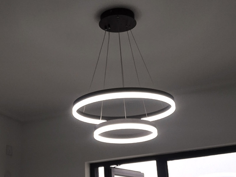 杭州過道安裝筒燈還是射燈？(圖2)