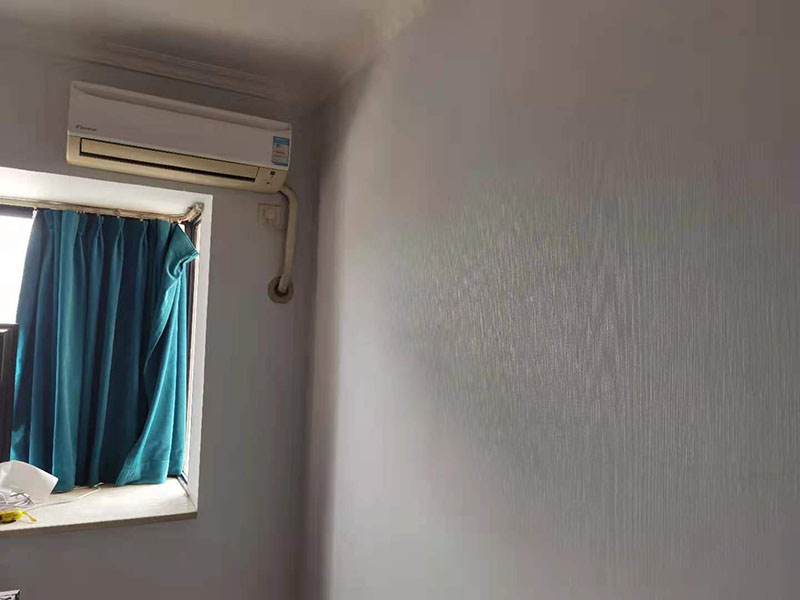 臥室墻壁起皮、發(fā)霉、有色差怎么辦？(圖1)