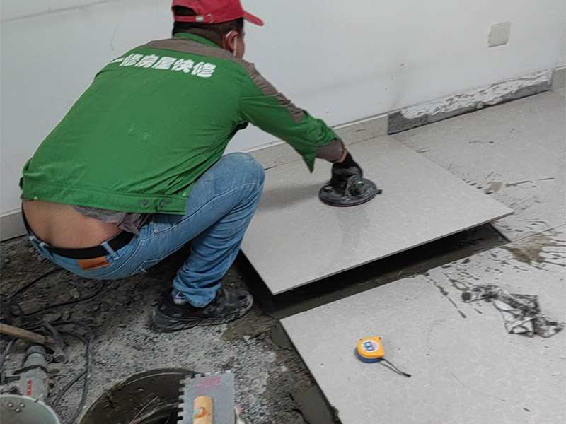 臥室瓷磚貼半墻還是貼全墻好看？(圖2)