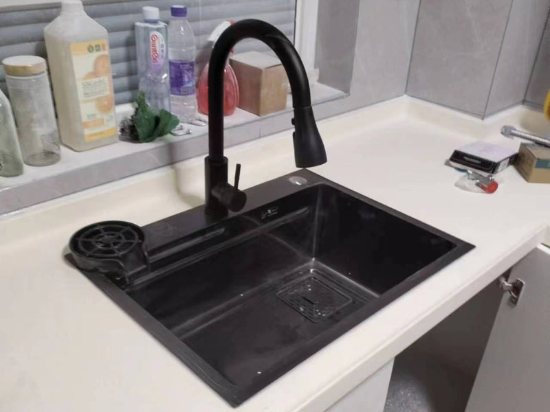 廚房臺(tái)面做高低好還是平面好(圖1)