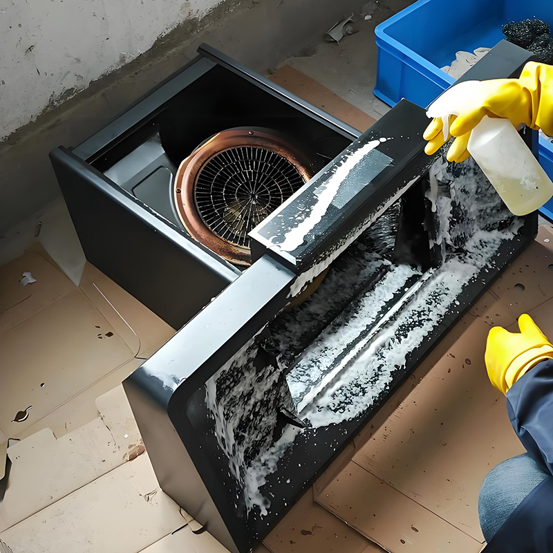 清洗油煙機師傅為什么洗的那么干凈(圖1) 清洗油煙機師傅為什么洗的那么干凈(圖1)