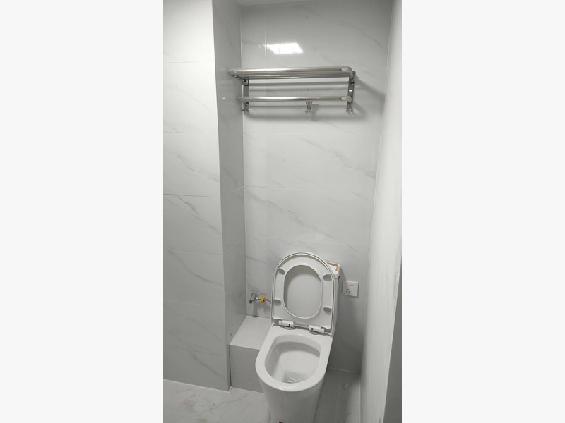 鄭州淋浴房安裝人工費(fèi)價(jià)格(圖2) 鄭州淋浴房安裝人工費(fèi)價(jià)格(圖2)