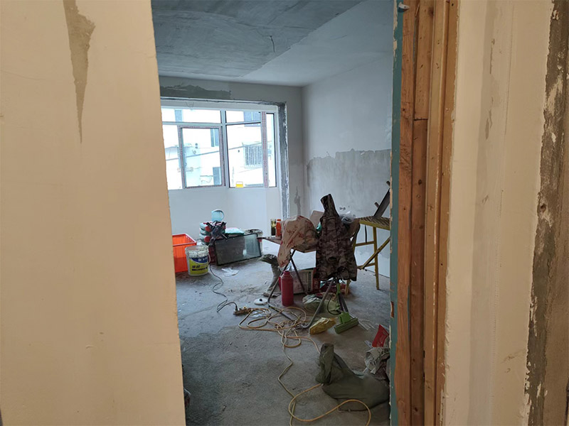 小戶型新房裝修攻略：5個(gè)技巧讓空間翻倍顯大(圖2)