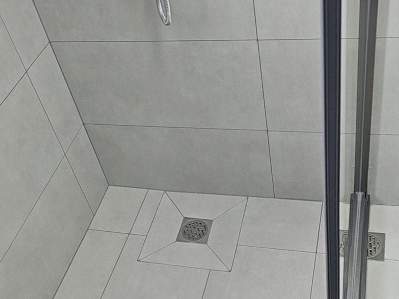 瓷磚縫隙反復(fù)漏水？可能是這3個(gè)原因沒(méi)解決！(圖1)